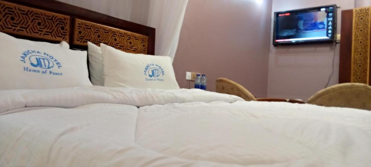Jakicha Motel Dar es Salaam Bagian luar foto