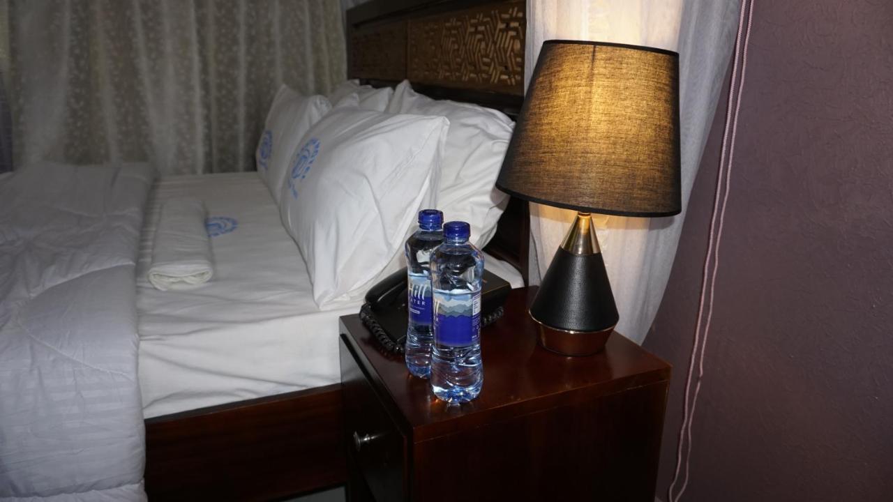 Jakicha Motel Dar es Salaam Bagian luar foto