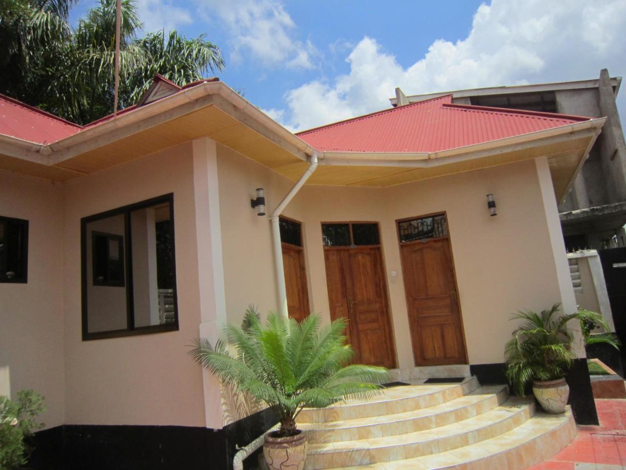 Jakicha Motel Dar es Salaam Bagian luar foto
