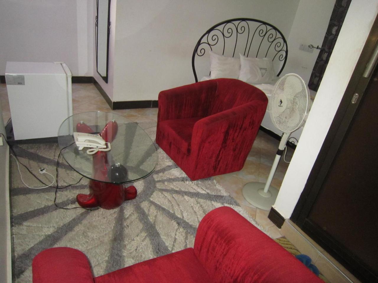 Jakicha Motel Dar es Salaam Bagian luar foto