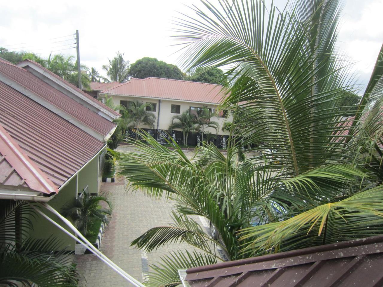 Jakicha Motel Dar es Salaam Bagian luar foto
