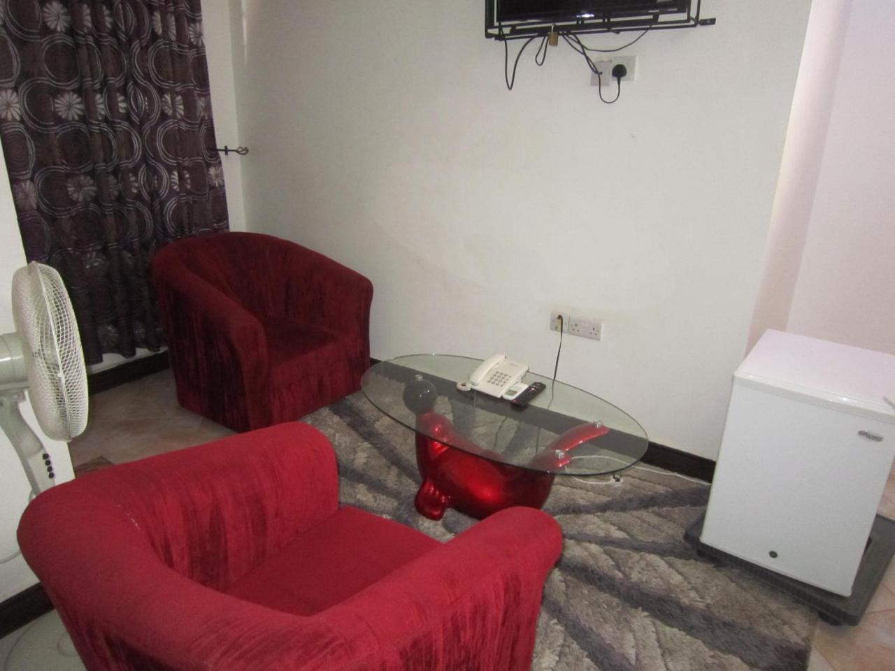 Jakicha Motel Dar es Salaam Bagian luar foto
