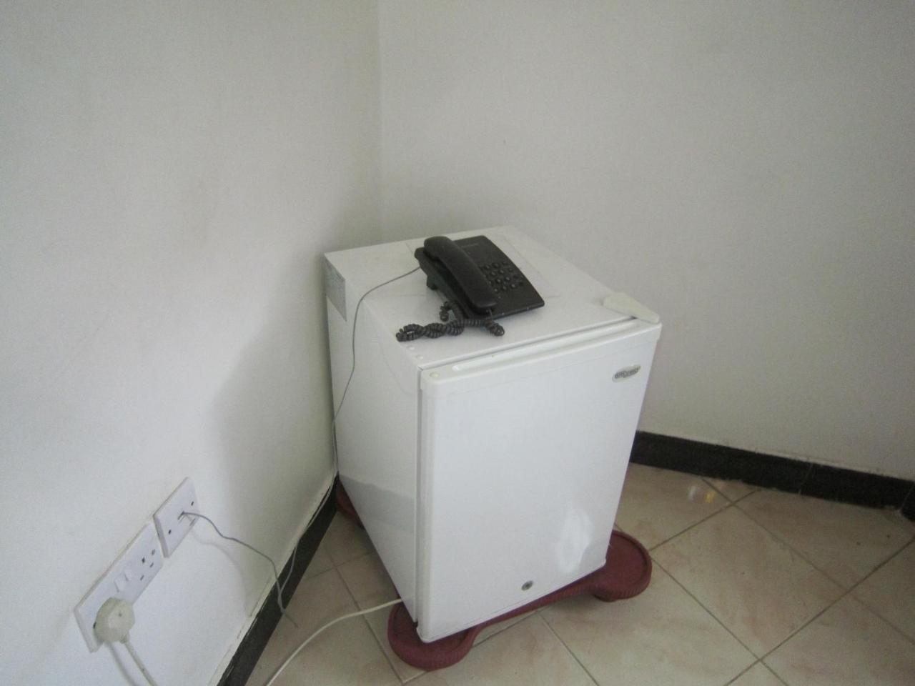 Jakicha Motel Dar es Salaam Bagian luar foto