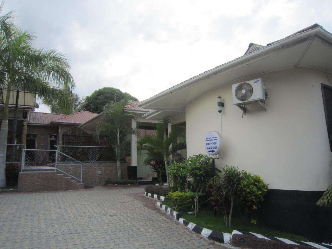 Jakicha Motel Dar es Salaam Bagian luar foto
