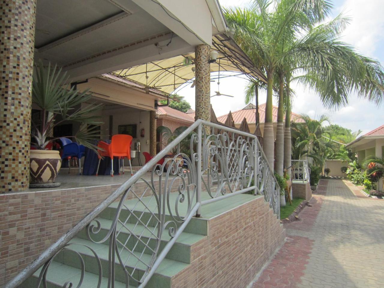 Jakicha Motel Dar es Salaam Bagian luar foto